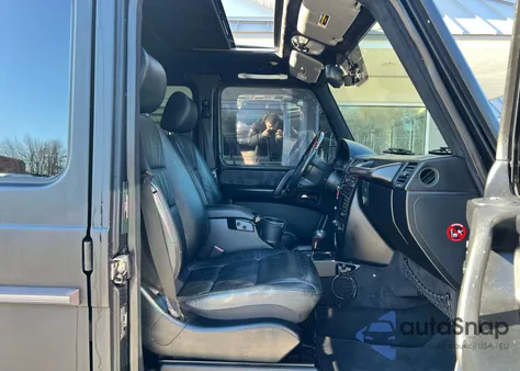 2003 Mercedes-Benz G 500 из США, поврежденный, VIN WDCYR49E83X136137